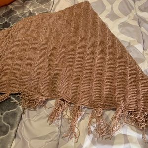 Lularoe Mimi coverup/shawl